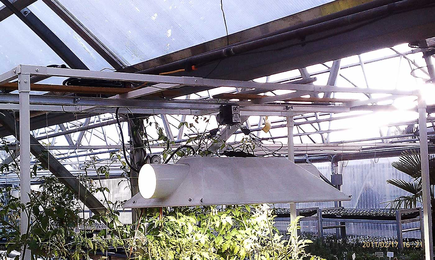 LightRail moving Light Growing kits LightRail moving Light Growing kits